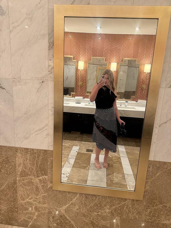 Review Thumbnail Image 0 348880301