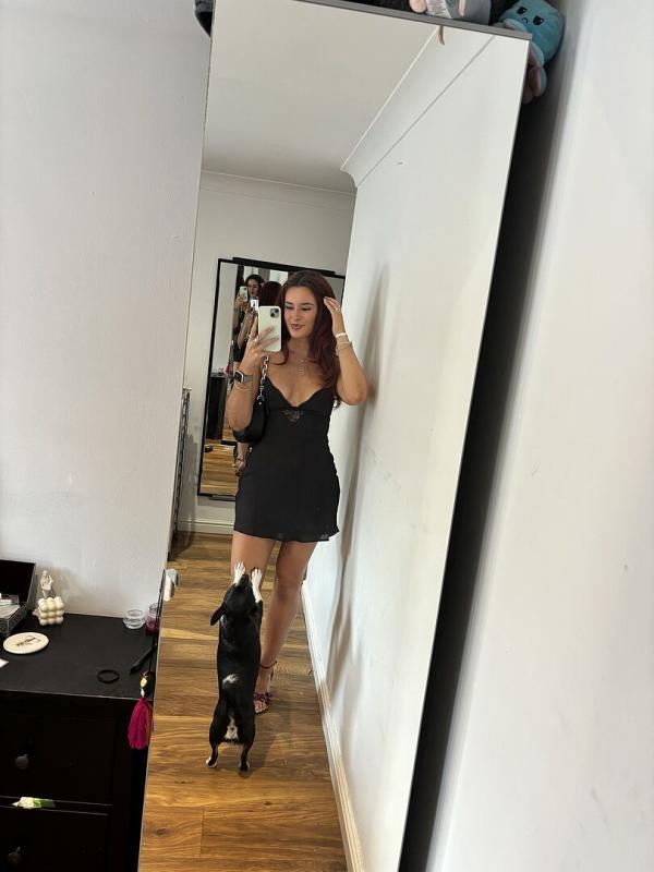 Customer photo for "such a gorgeous dress, true"