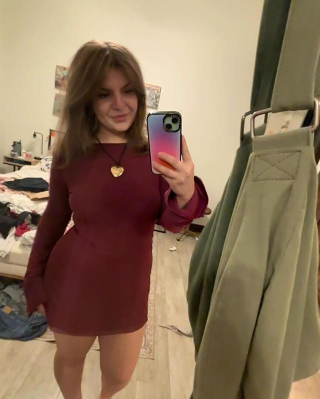 Customer photo for "Size runs true and fits"