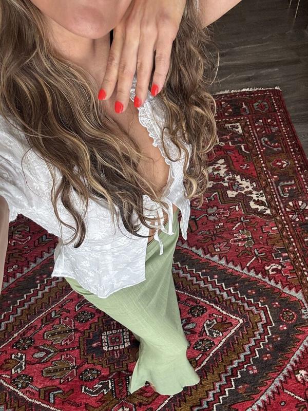 Customer photo for "Love this skirt! It fit"