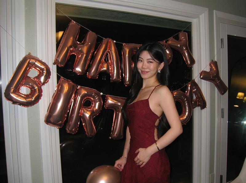 Customer photo for "The dressed showed up perfect"