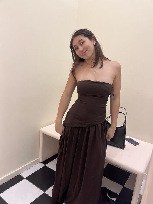 Review Thumbnail Image 0 383638773