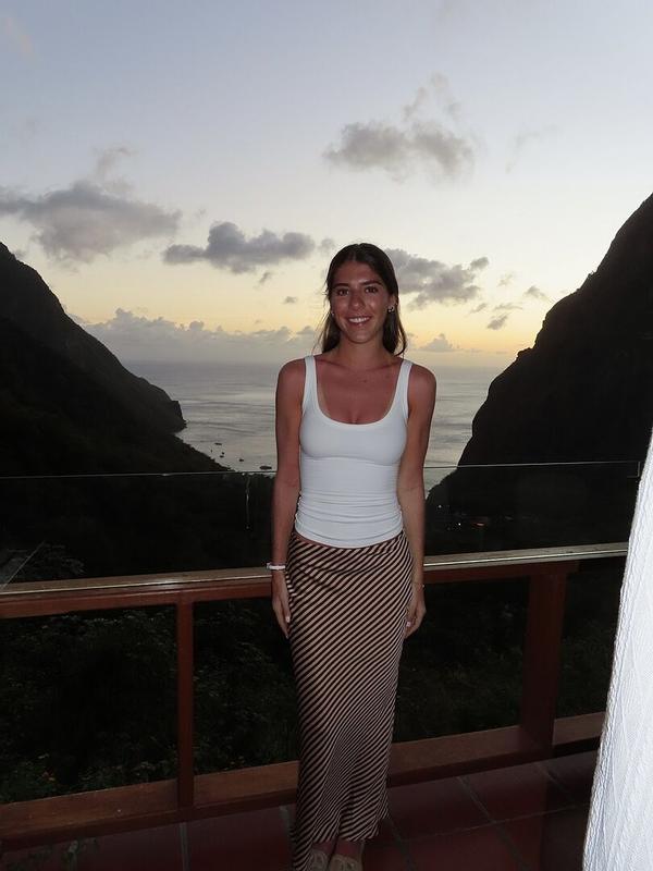 Review Thumbnail Image 1 381739840