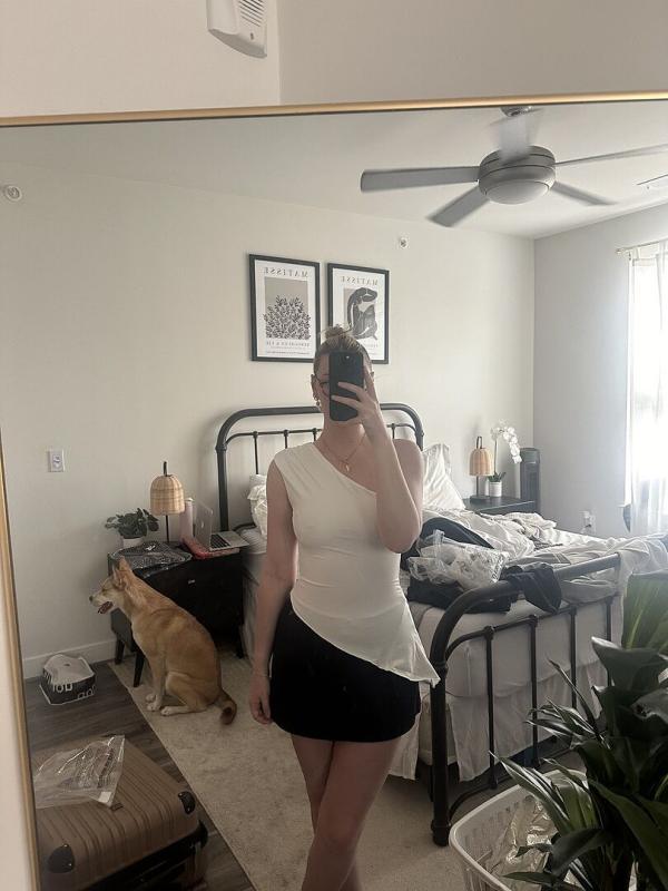 Customer photo for "Super flattering i just wish"