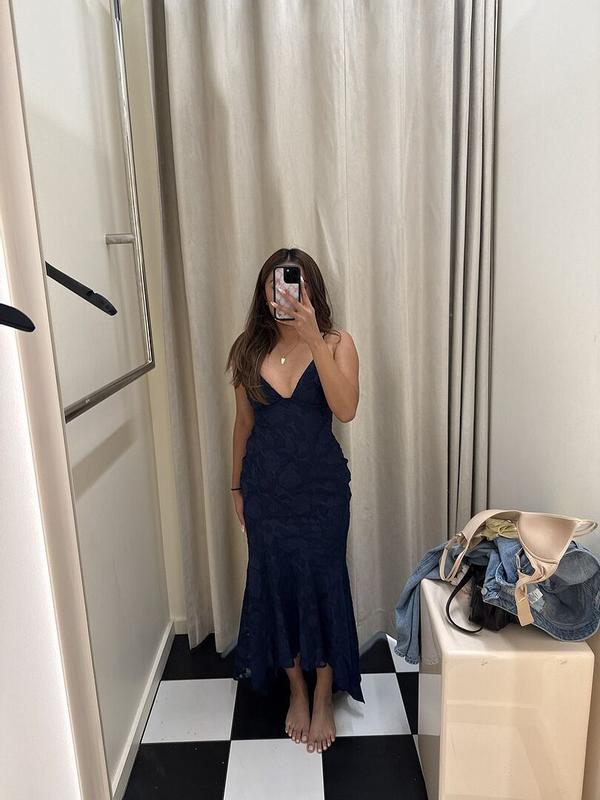 Review Thumbnail Image 0 352459179