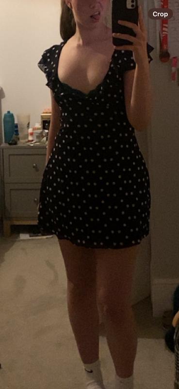 Customer photo for "Amazing fit, hugs the figure"