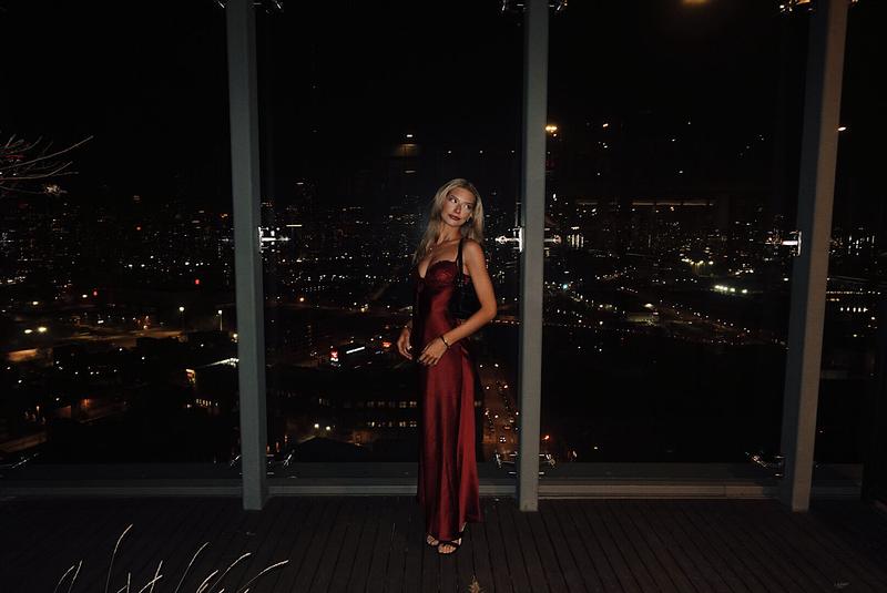 Review Thumbnail Image 0 381881810