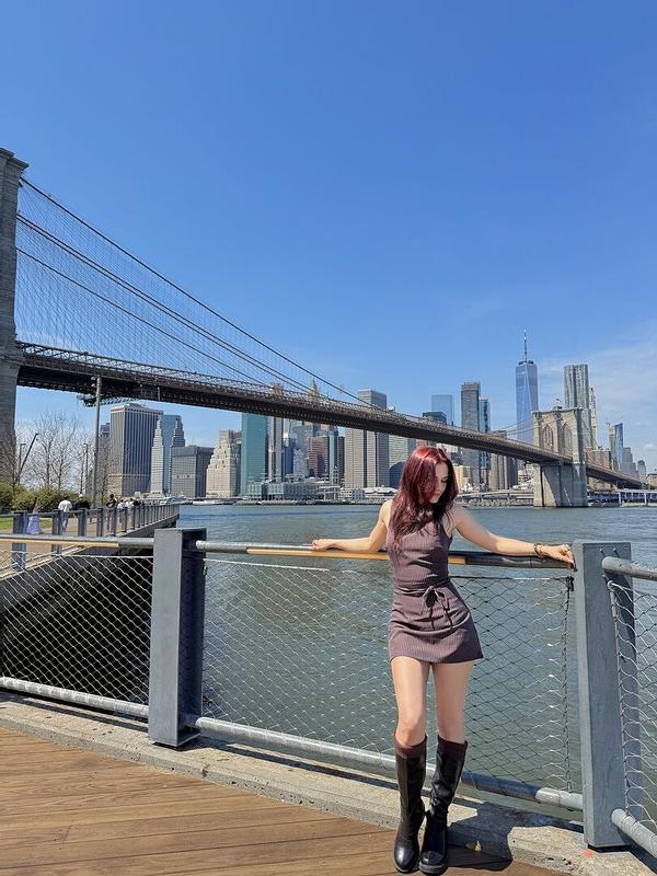 Review Thumbnail Image 0 385394006