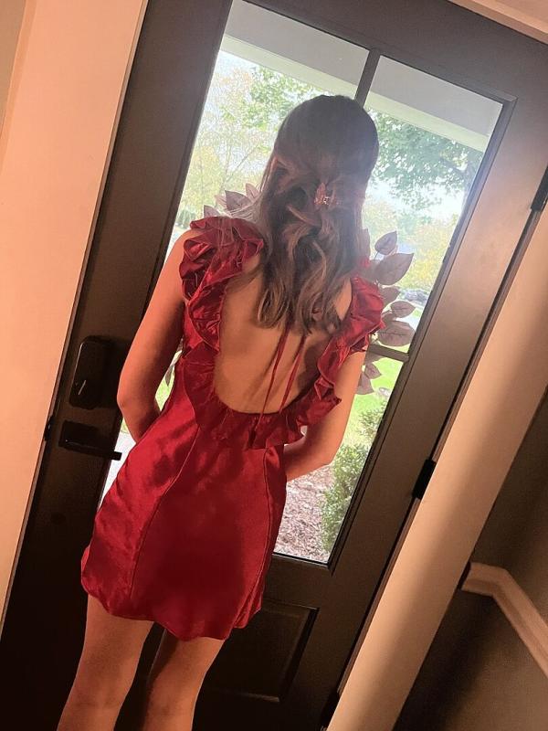 Customer photo for "Loved this dress and received"