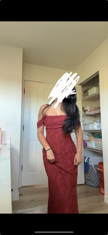 Customer photo for "LOVEDD. straps do fall quite"