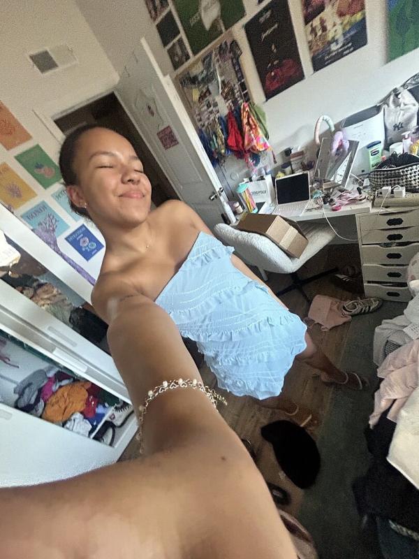 Review Thumbnail Image 0 351000860