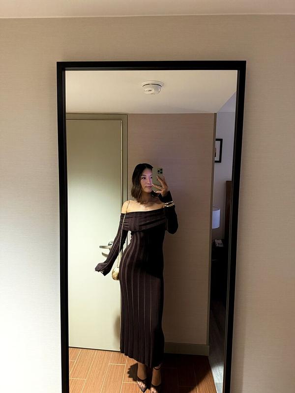 Review Thumbnail Image 0 381847493