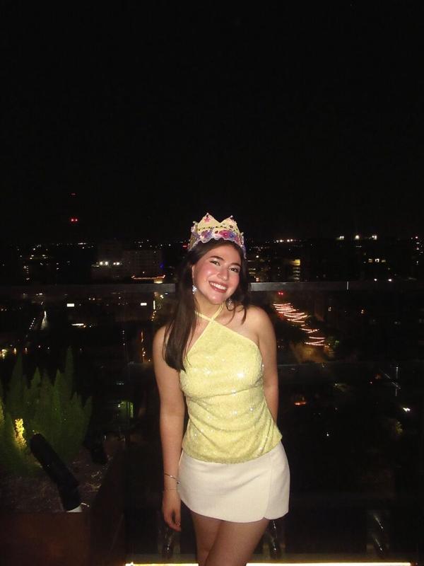 Review Thumbnail Image 0 350771052