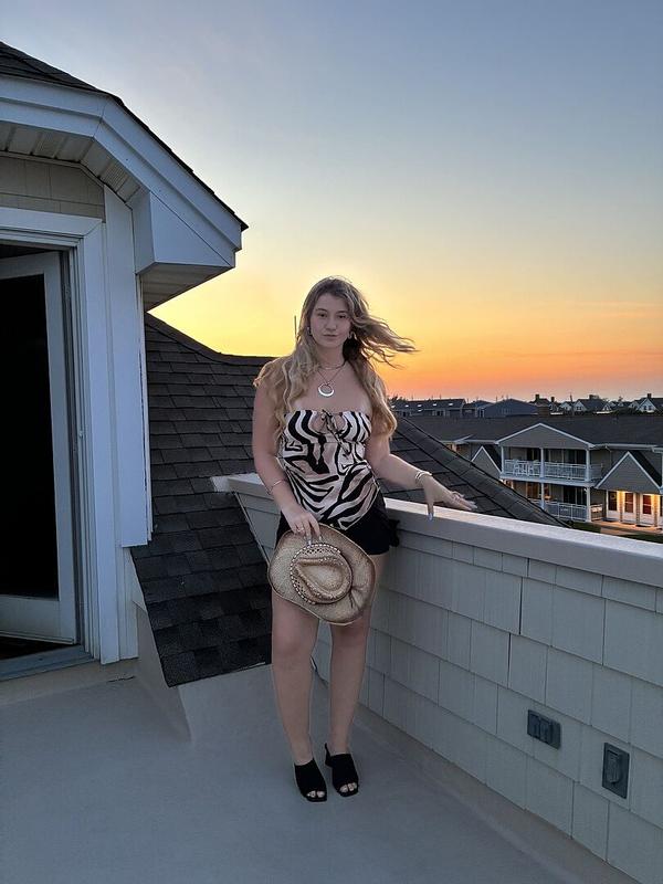 Review Thumbnail Image 1 351387437