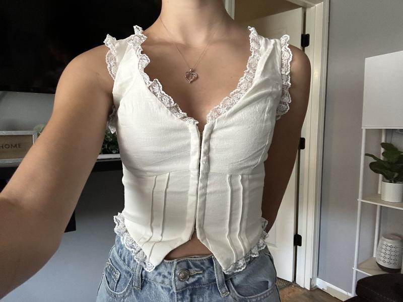 Customer photo for "Love this style of top,"