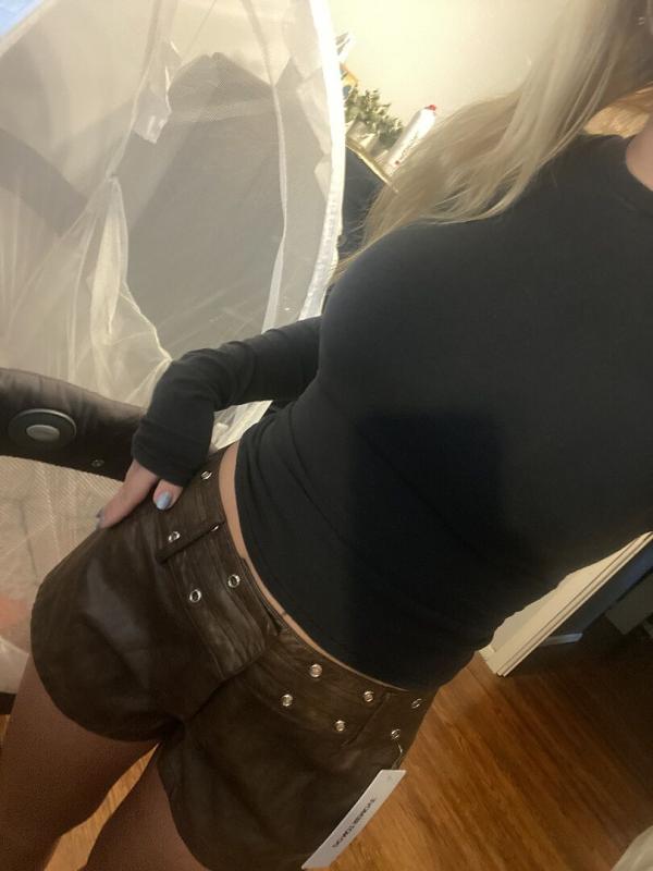 Customer photo for "literally the cutest shorts I’ve"