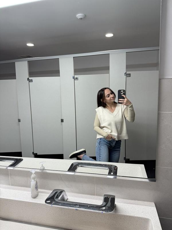 Review Thumbnail Image 0 350756903