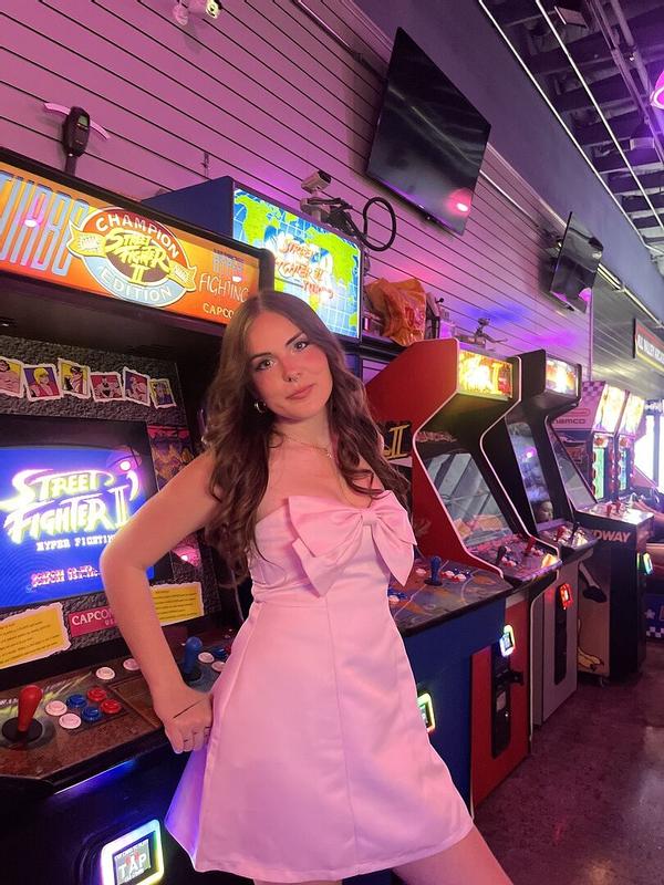 Review Thumbnail Image 0 379984643