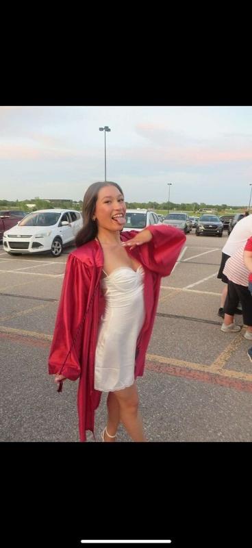 Review Thumbnail Image 0 351067579