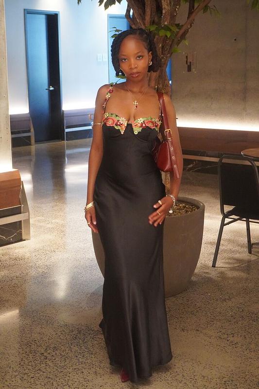 Review Thumbnail Image 0 360246147