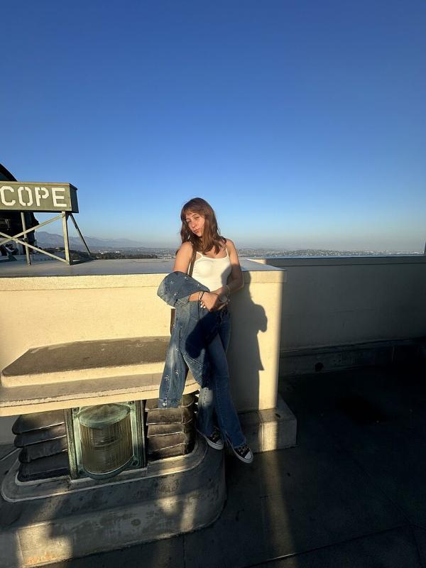 Review Thumbnail Image 0 350764370