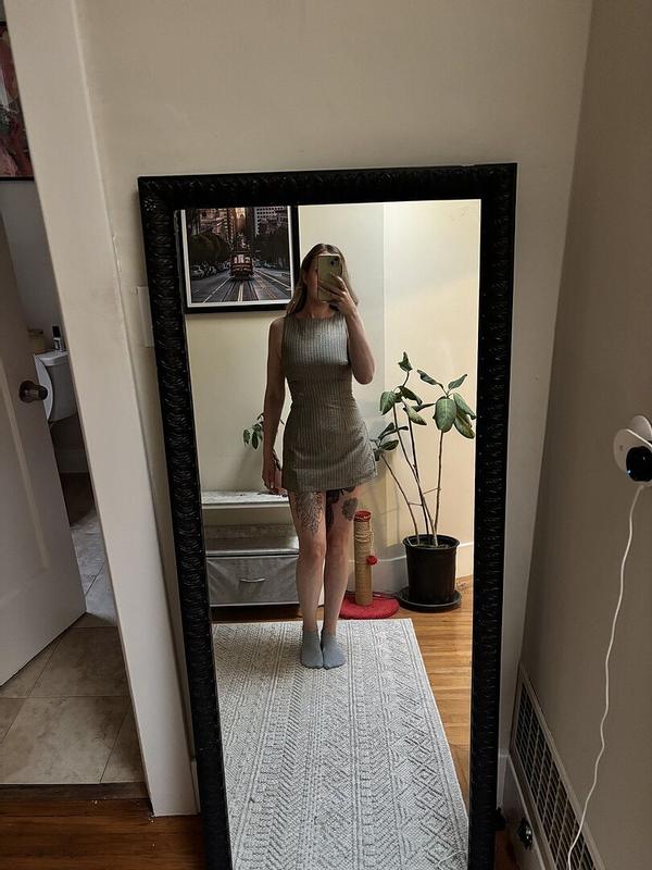 Customer photo for "Makes you look snatched! Love"