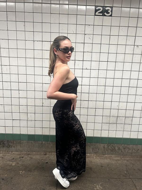 Review Thumbnail Image 0 351013706