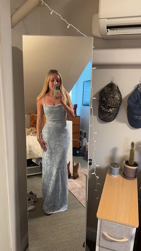 Review Thumbnail Image 0 359525835