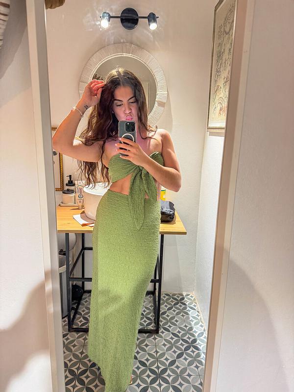 Review Thumbnail Image 0 378827000