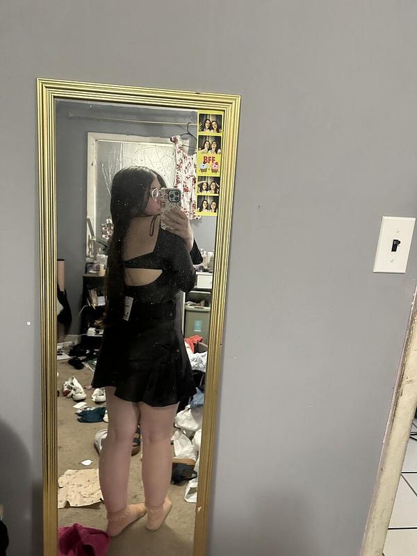 Review Thumbnail Image 0 349484113