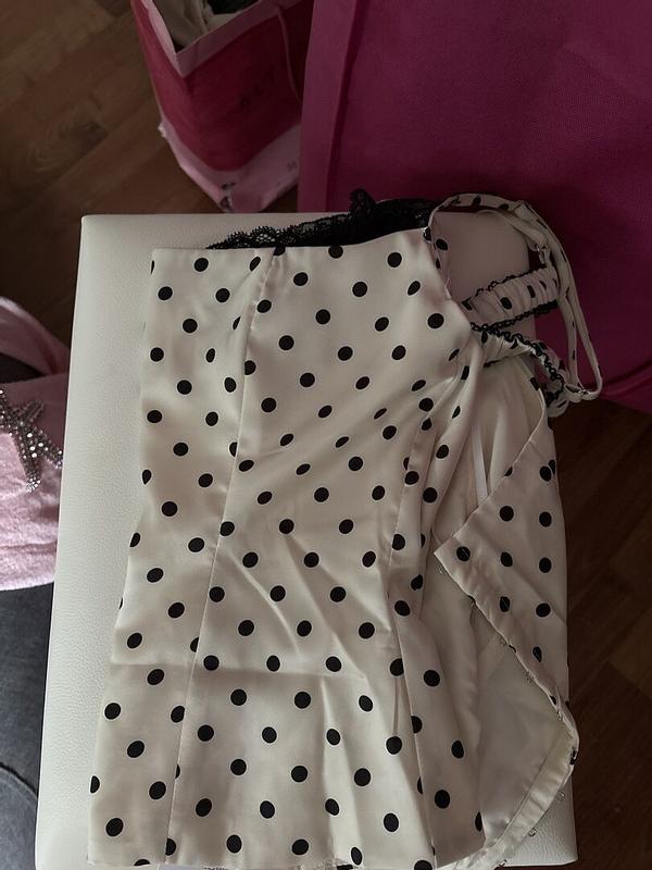 Review Thumbnail Image 0 374601143