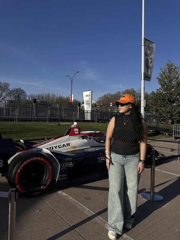 Review Thumbnail Image 0 383306683