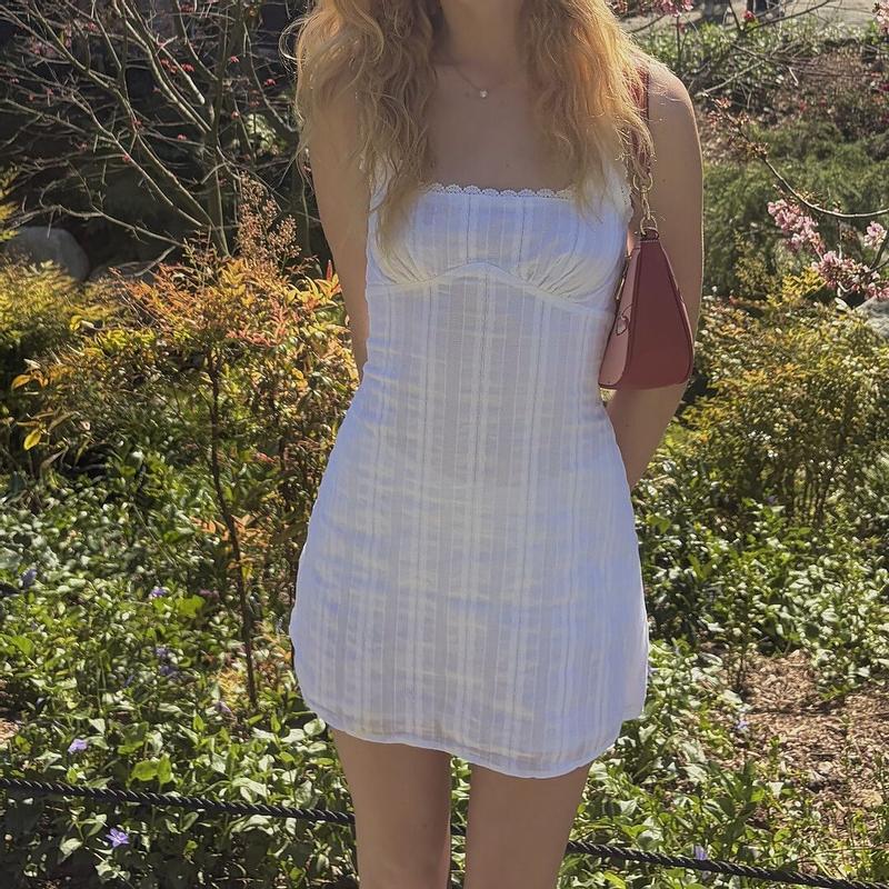 Review Thumbnail Image 0 382318213