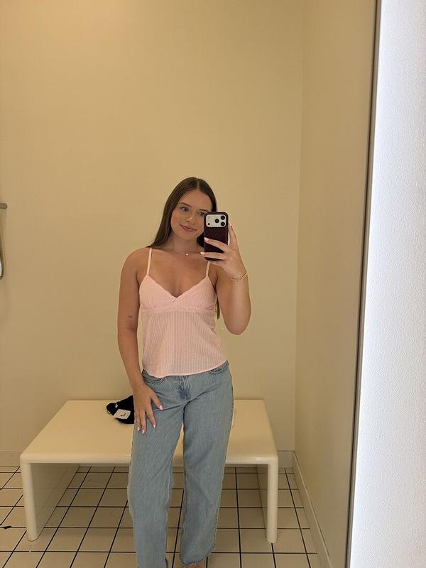 Customer photo for "Such a light and flowy"