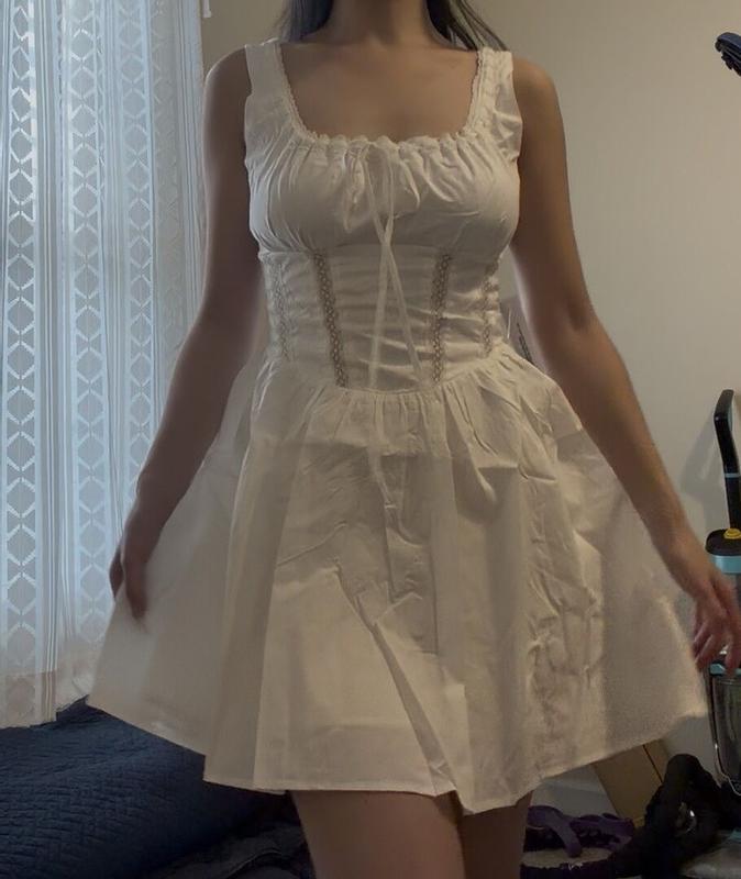 Review Thumbnail Image 0 368688534