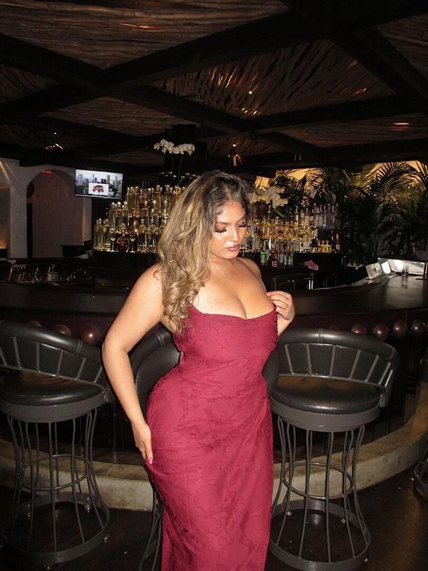 Review Thumbnail Image 0 384814689