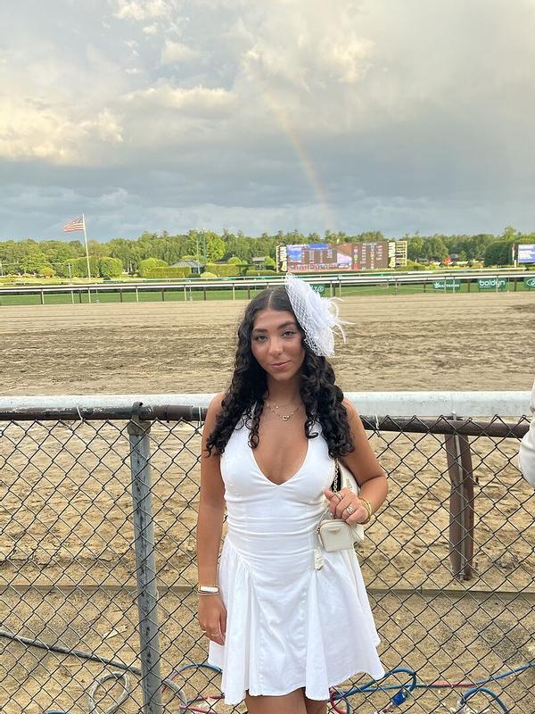 Customer photo for "Perfect fit, stretchy material, washes"