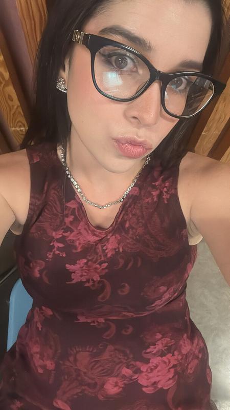 Customer photo for "A really cute fit, tha"