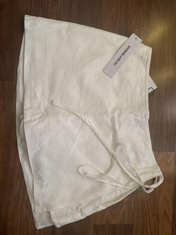 Review Thumbnail Image 0 370507472