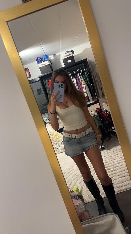 Customer photo for "This top is so cute"
