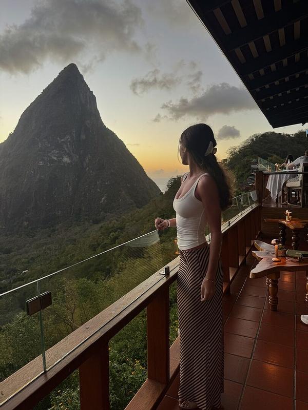 Review Thumbnail Image 0 381739840