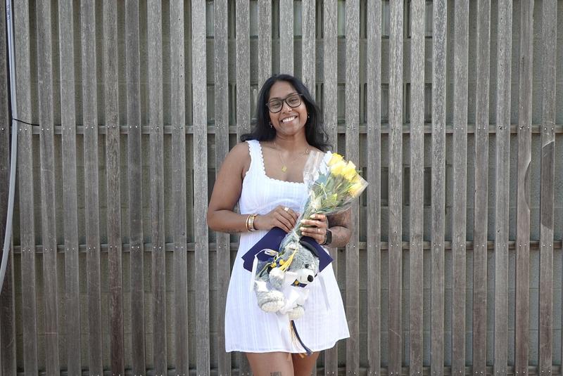 Review Thumbnail Image 0 375956504