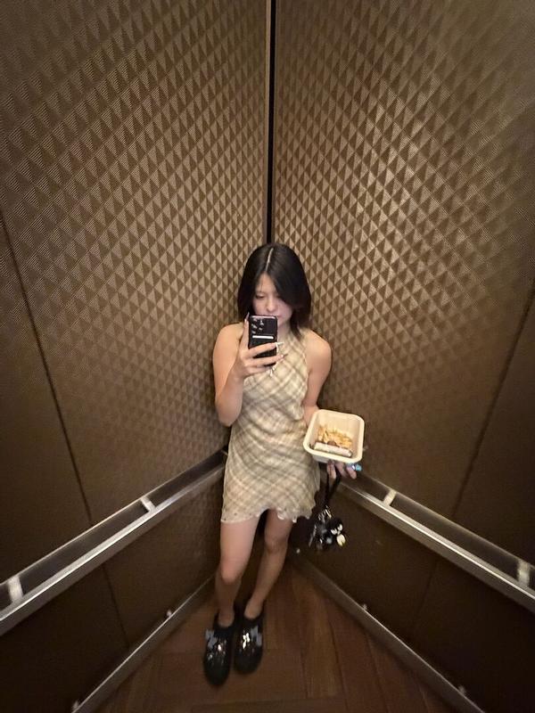 Review Thumbnail Image 0 361756894