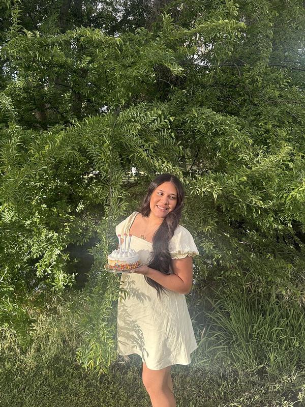 Review Thumbnail Image 0 384670036