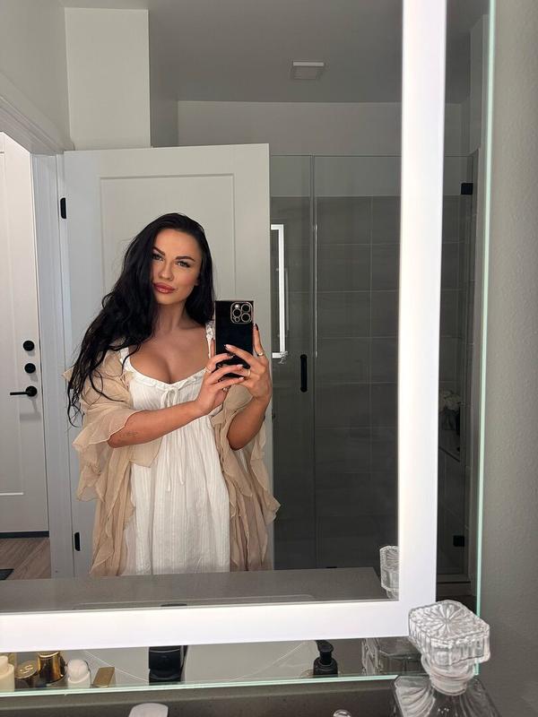 Review Thumbnail Image 0 354354520