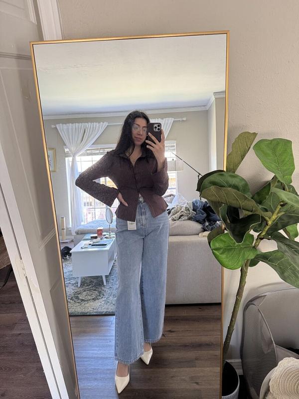 Customer photo for "Okay I want to love"