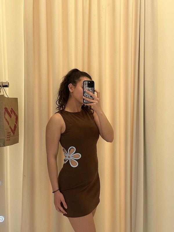 Review Thumbnail Image 0 379635151