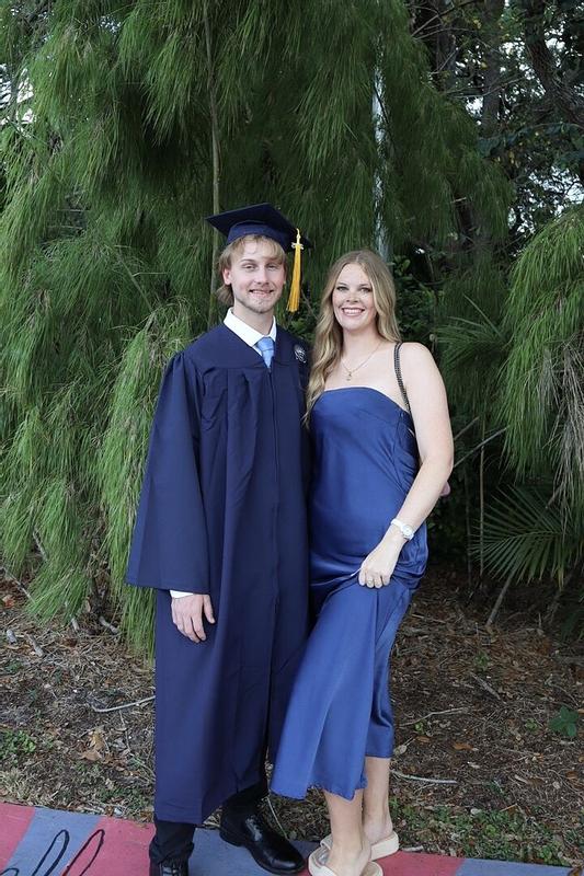 Review Thumbnail Image 1 349511054