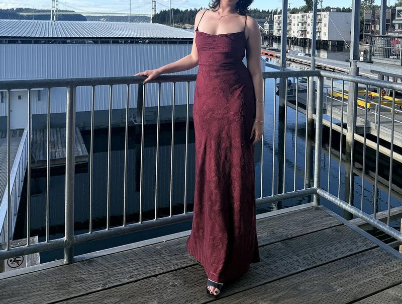 Customer photo for "Super beautiful and flattering! I"