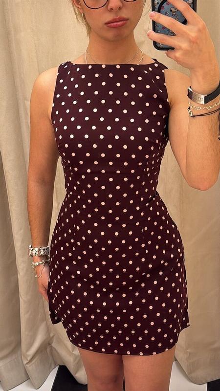 Review Thumbnail Image 0 379067278